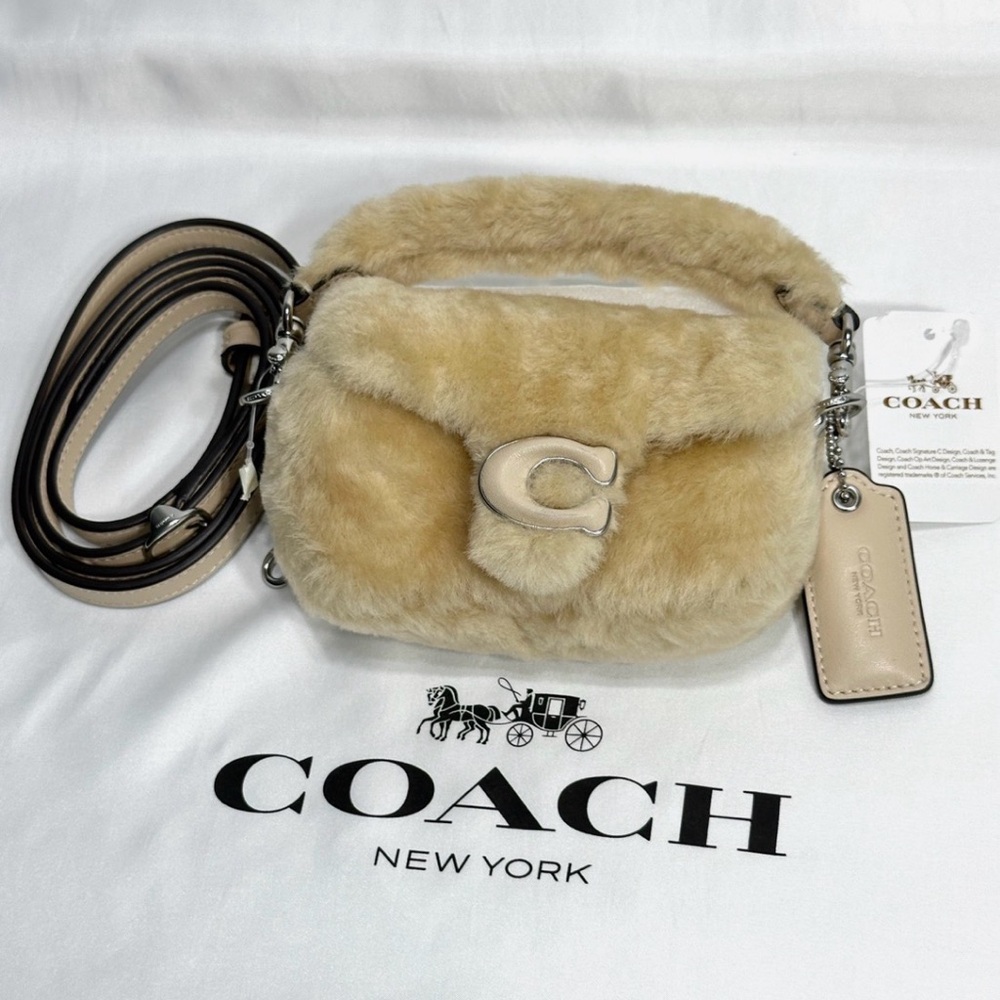 Coach Tabby 12 Fur Bag